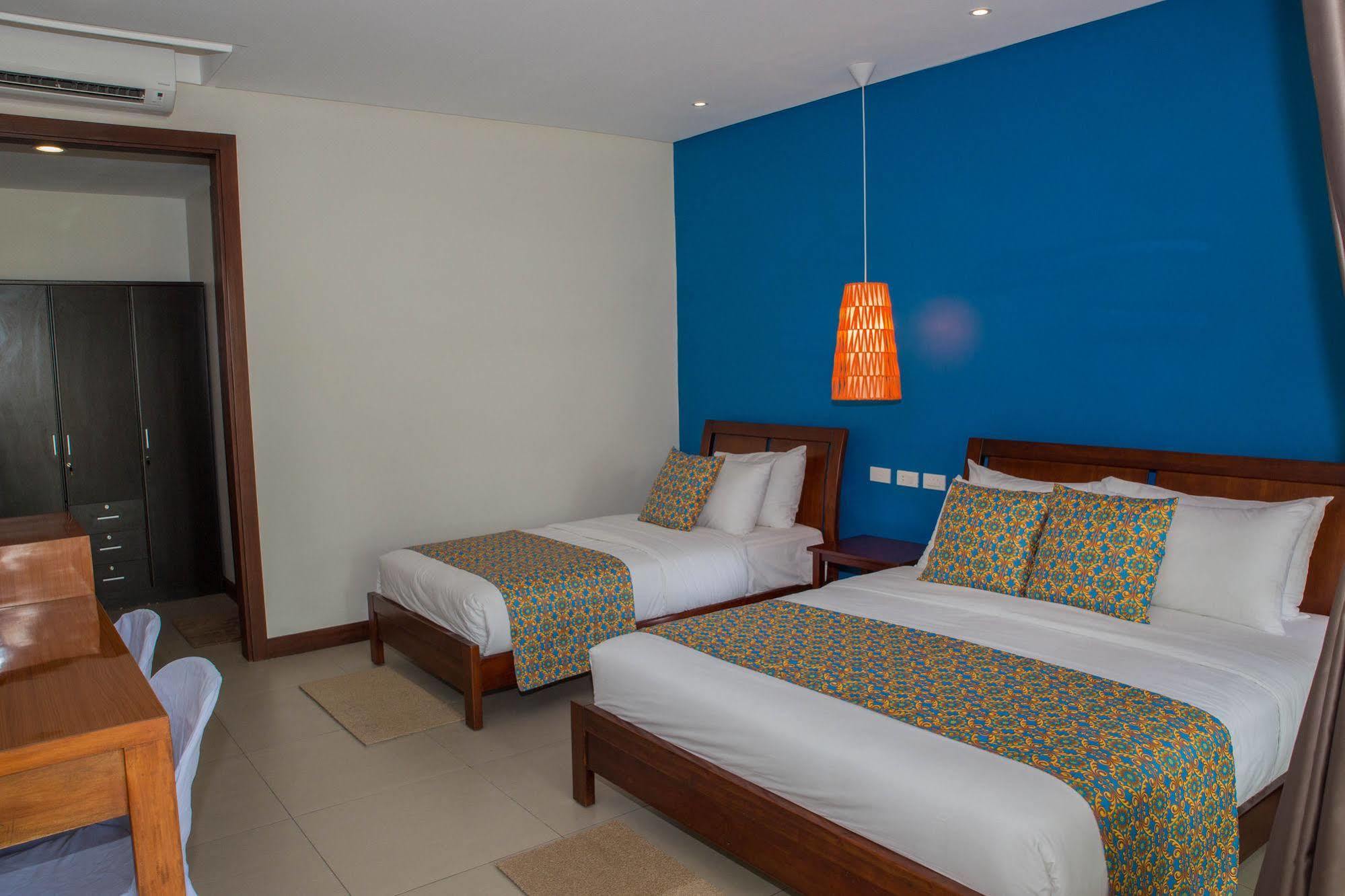 Karancho Beach House Lapu-Lapu City Kültér fotó